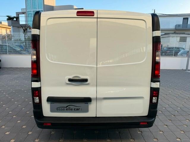 Renault Trafic 2.0 dCi 120 cv P.c T.n Ice 2022