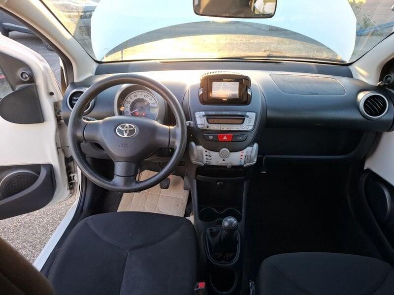 Toyota Aygo Aygo 1.0 12V VVT-i 5 porte Active Connect
