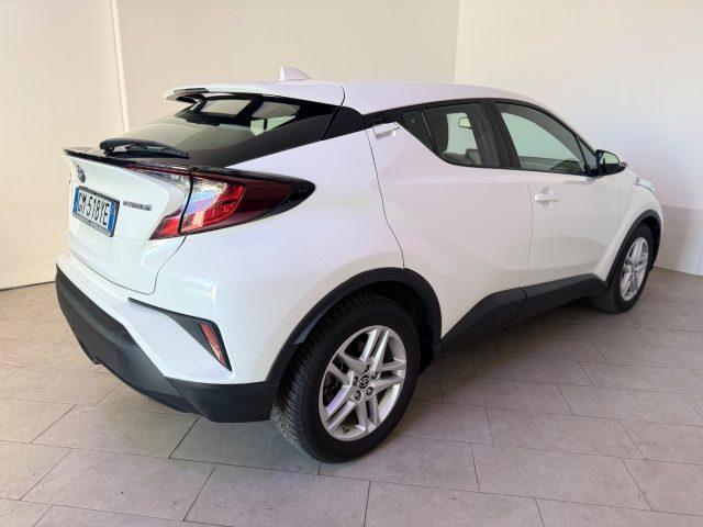 TOYOTA C-HR 1.8 Hybrid E-CVT GR Sport