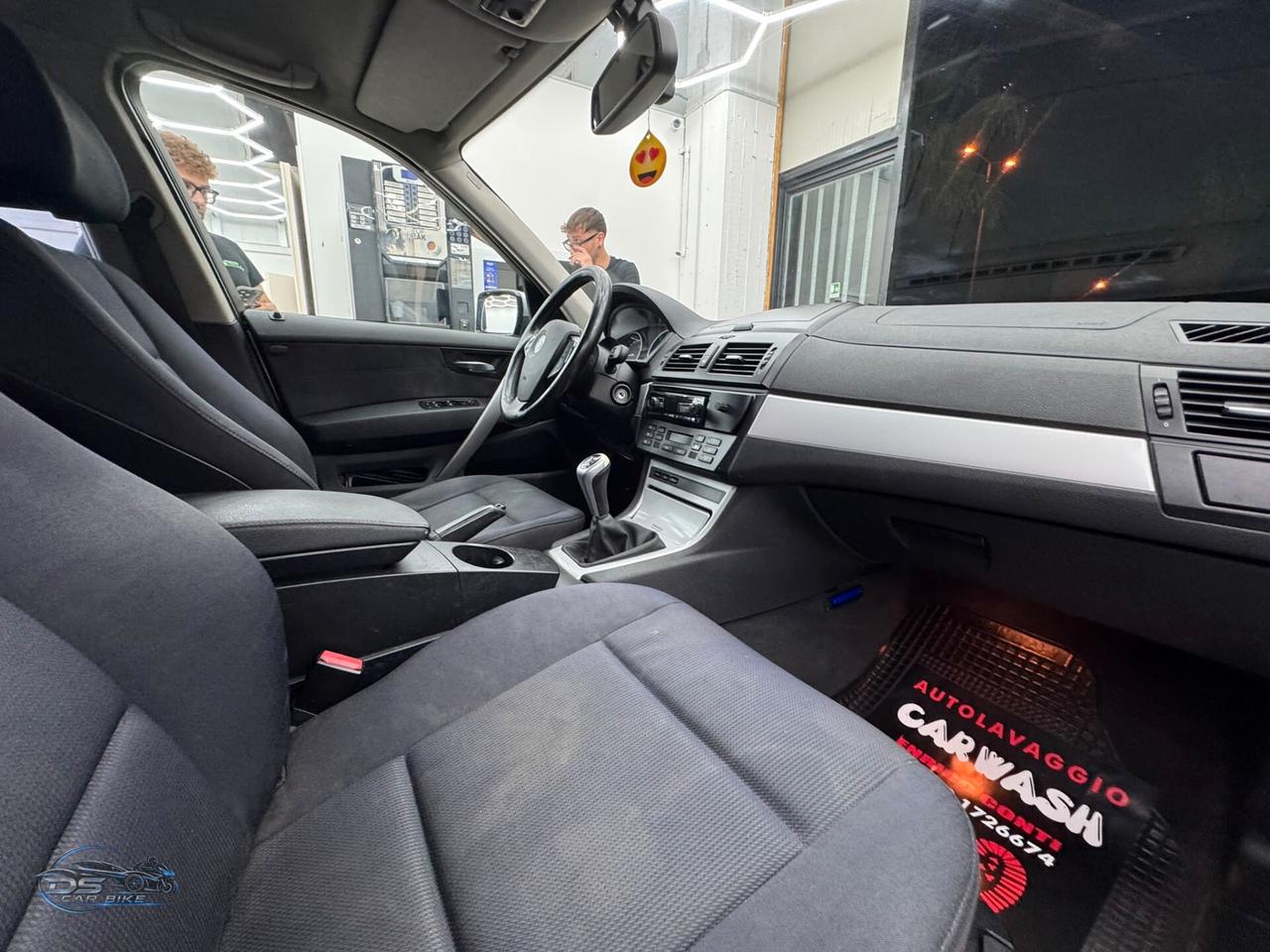 Bmw X3 2.0d cat Futura