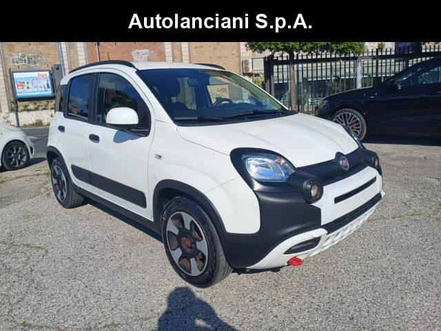 FIAT Panda 1000 HYBRID CROSS 70CV CARPLAY PDC ITALIA