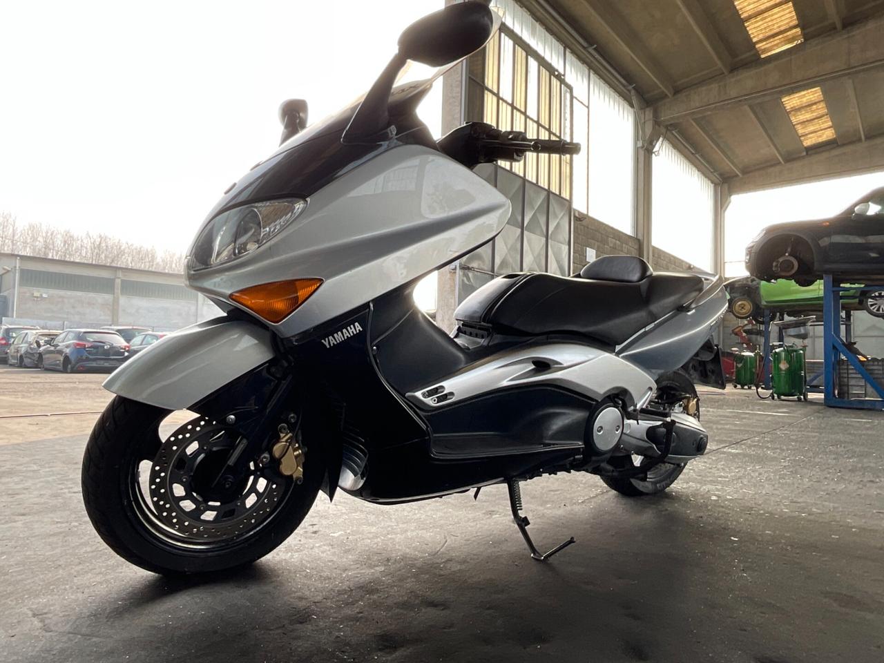 Yamaha T Max