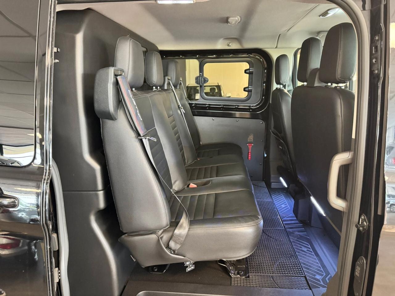 Ford Transit Custom 340 2.0 EcoBlue 131CV PL-DC 6 POSTI TOTAL BLACK