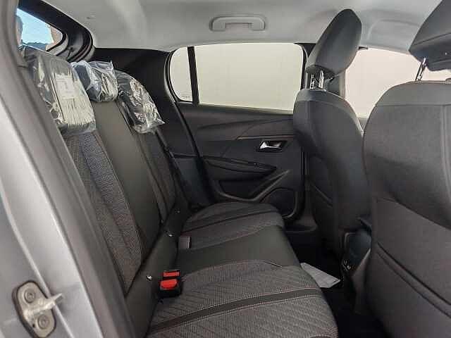 Peugeot 208 motore elettrico 136 CV 5 porte Allure