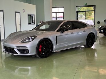 Porsche Panamera 4.0 Turbo