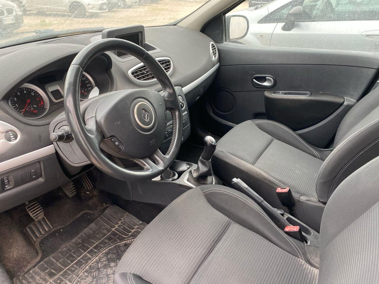 Renault Clio 1.2 16V 5 porte Dynamique