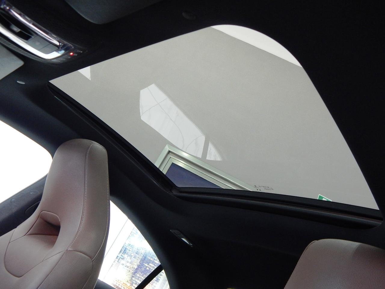 Mercedes-Benz CLA 180 d Coupe Premium AMG Aut. TETTO-NAVI-PELLE-PARK-LED