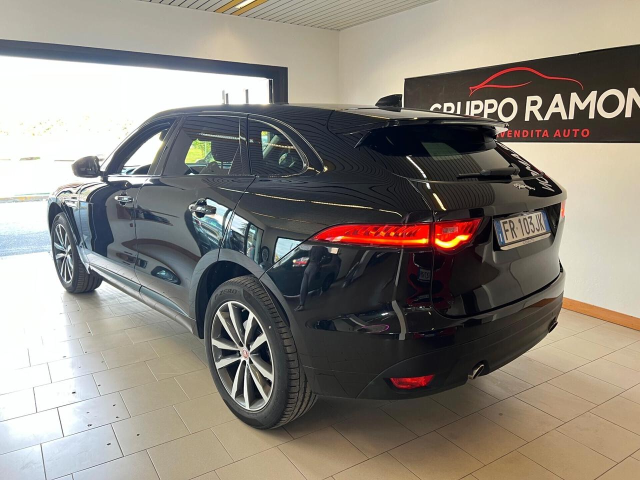 Jaguar F-Pace 2.0 D 240 CV AWD aut. Pure