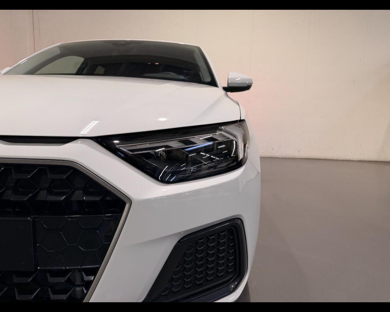 AUDI A1 SPORTBACK 25 TFSI S-TRONIC ADVANCED