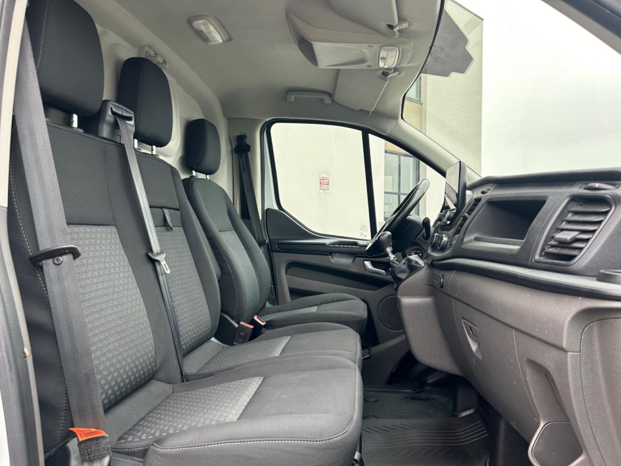 Ford Transit Custom Transit Custom 280 2.0 TDCi 130 PC Furgone Titanium