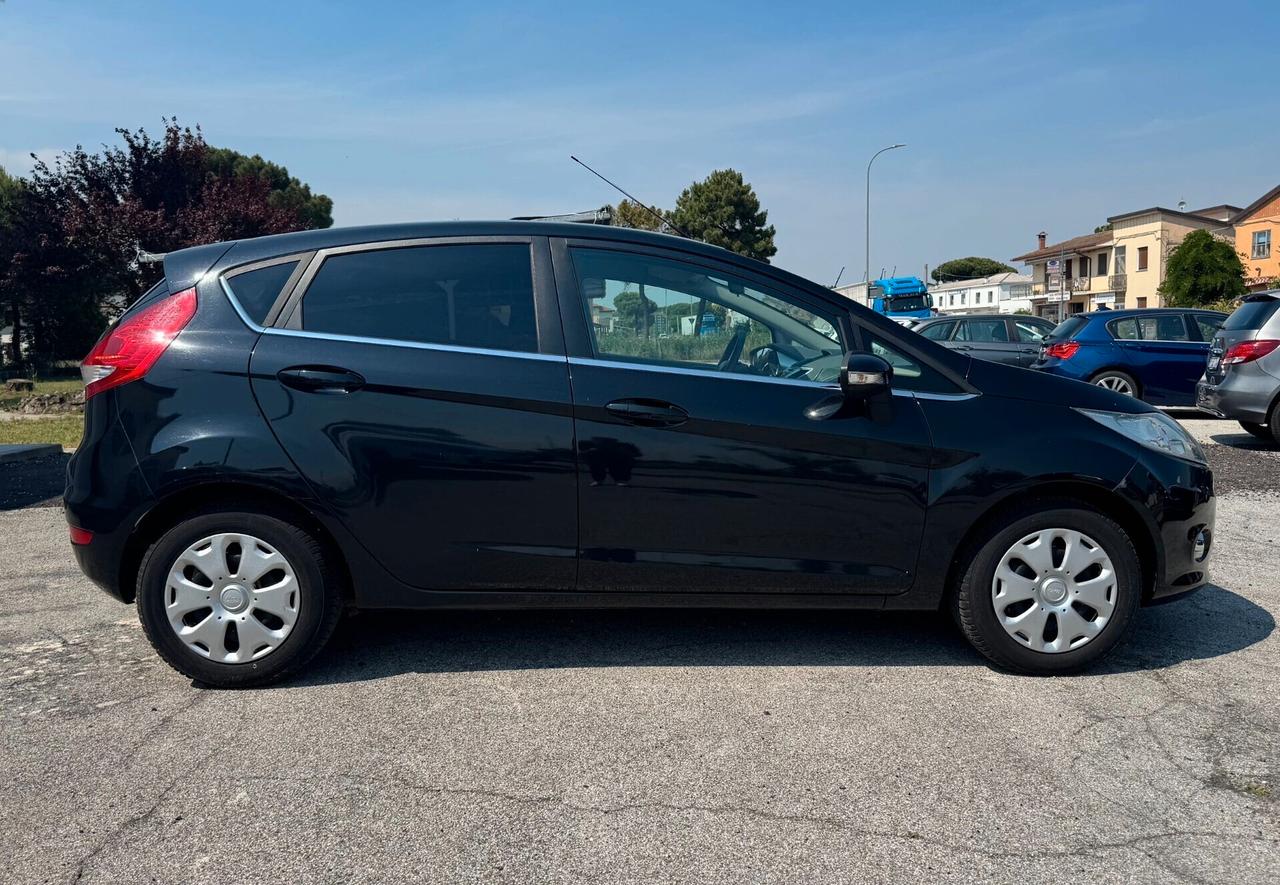 Ford Fiesta 1.2 82 CV 5 porte Titanium
