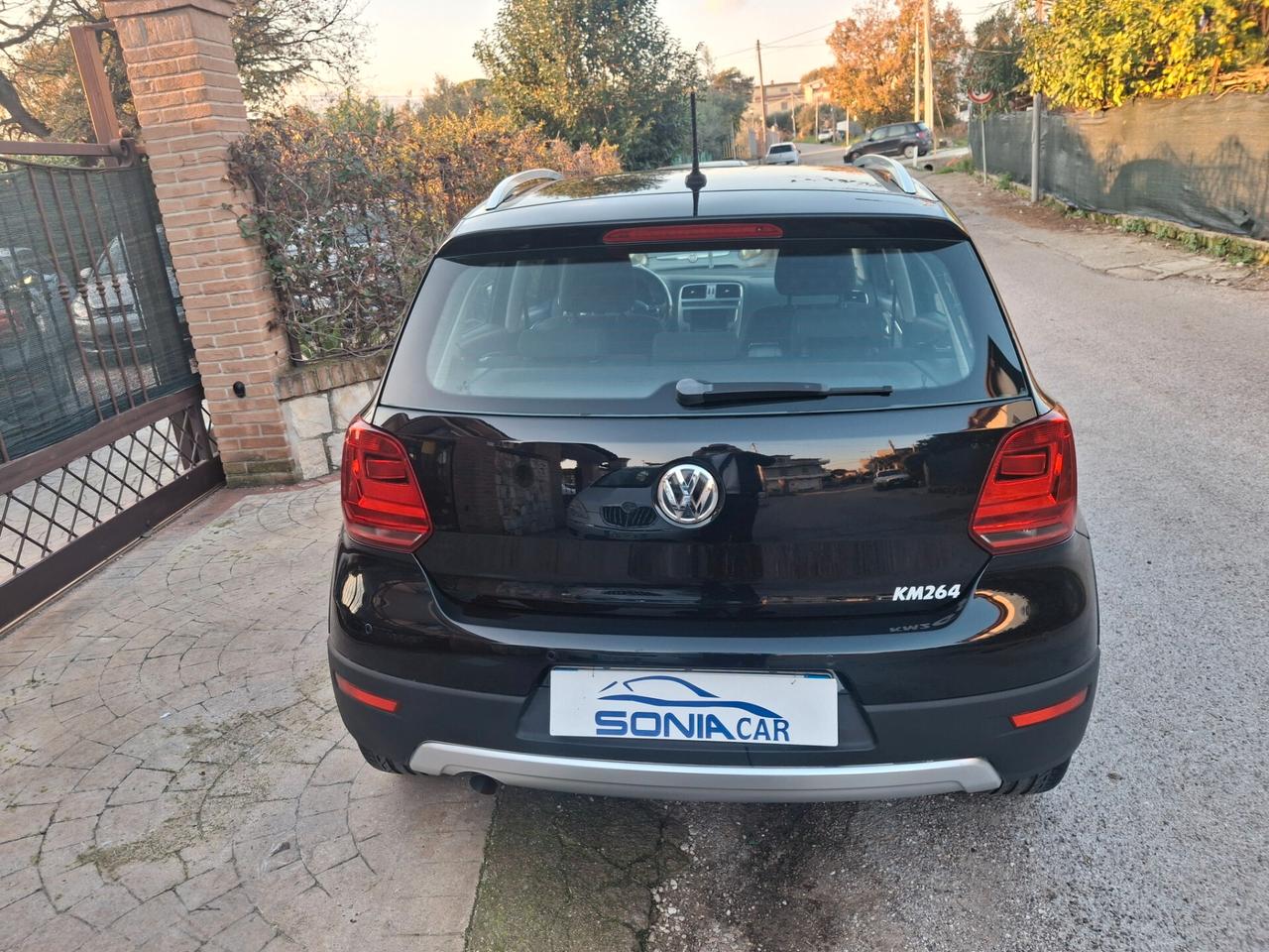 Volkswagen Polo 1.4 TDI 90 CV DSG 5p. Modello Cross automatica