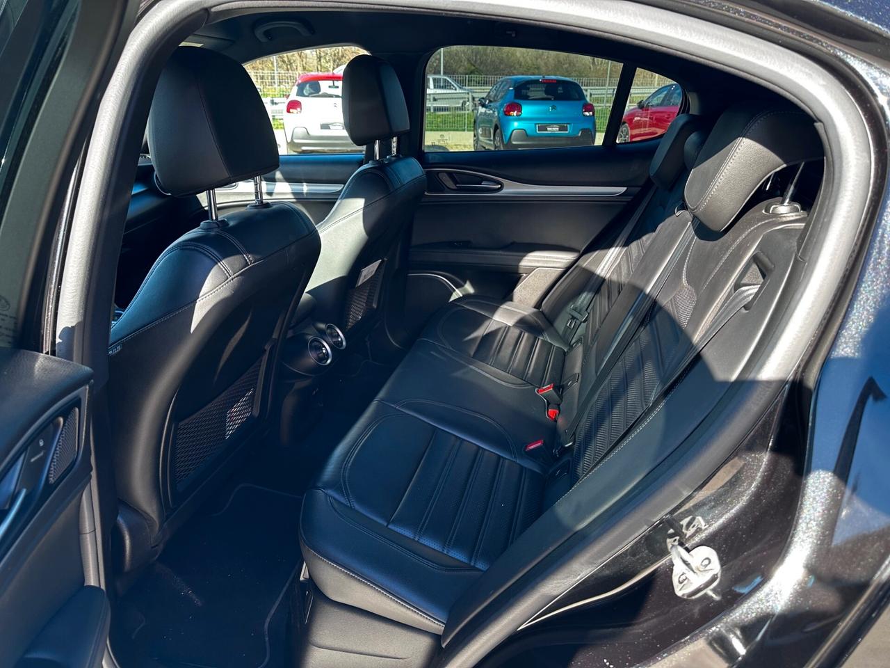 Alfa Romeo Stelvio 2.2 Turbodiesel 210 CV AT8 Q4 Veloce