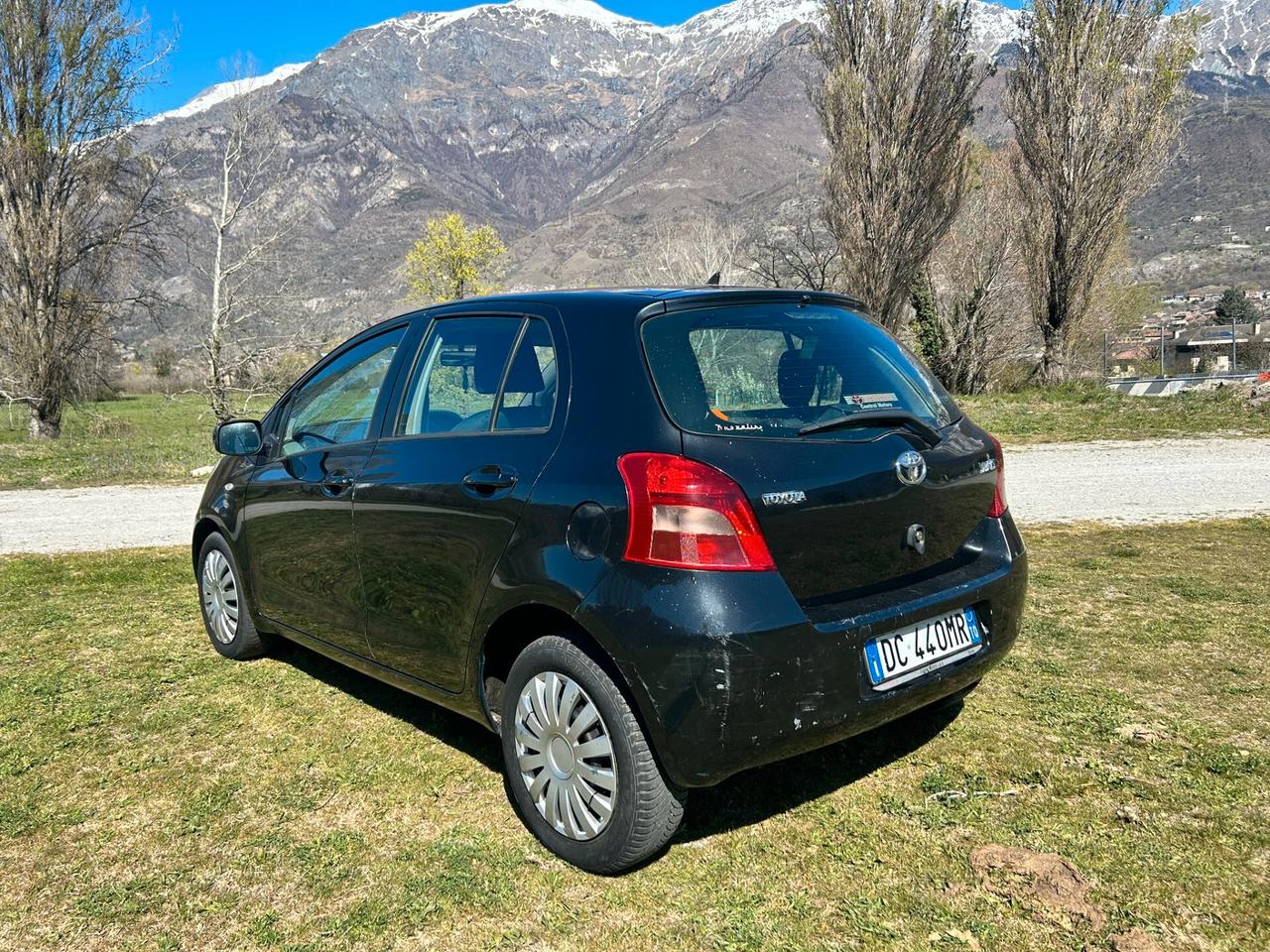 Toyota Yaris 1.3 5 porte Sol Benzina