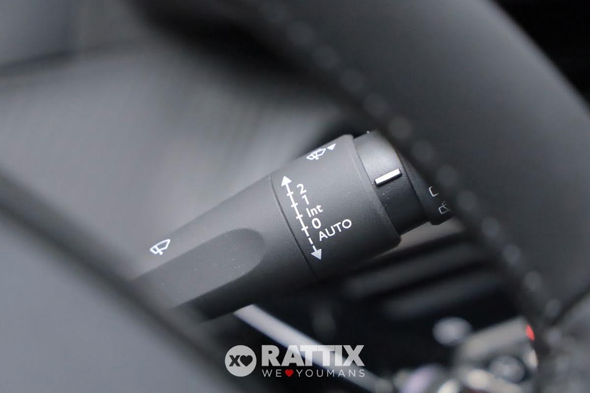 Peugeot 208 1.2 puretech 100CV Allure