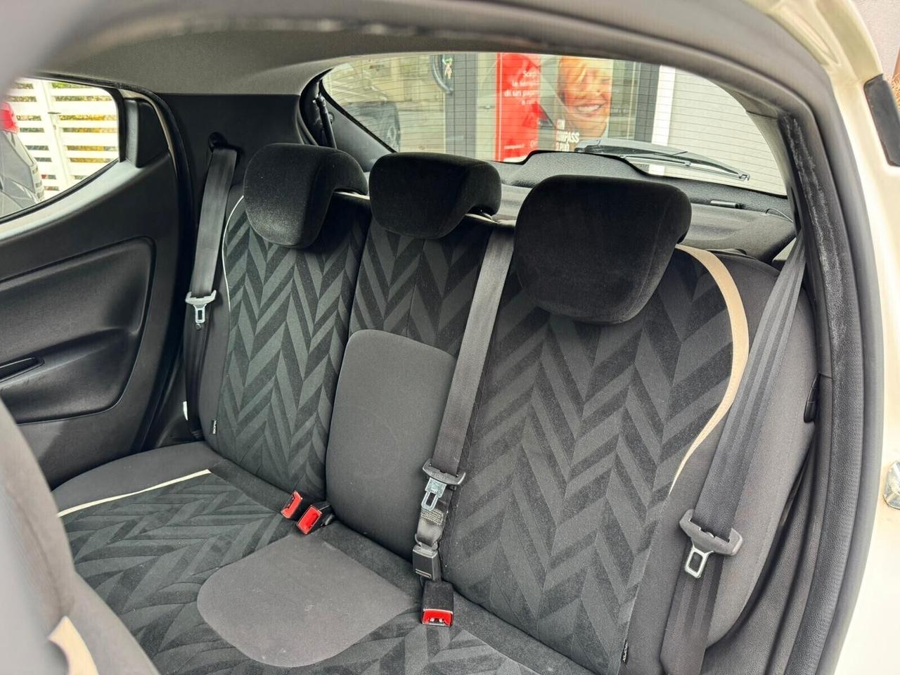 LANCIA YPSILON 1.2 69cv 5p GPL ECOCHIC GOLD NEOP.