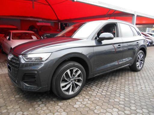 Audi Q5 40 2.0 tdi IBRIDA 12V 4x4+TETTO APR. con iva 22%