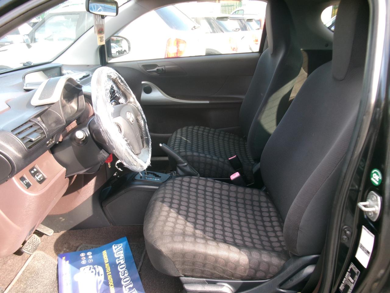 Toyota iQ 1.0 CVT MULTIDRIVE AUTOMATICA