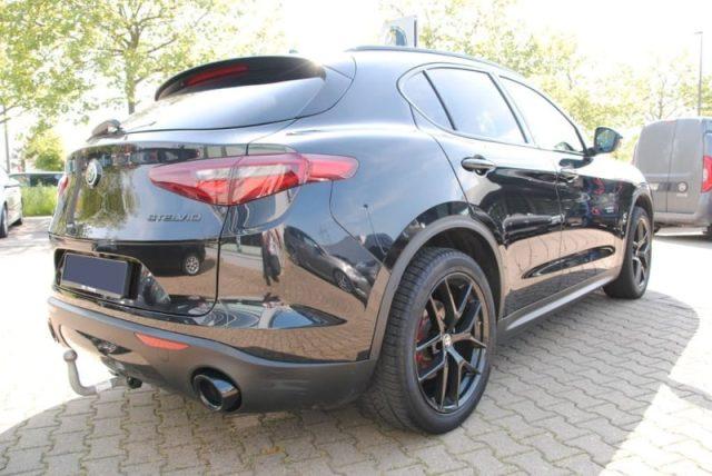 ALFA ROMEO Stelvio 2.0 Turbo 200 CV AT8 Q4 B-Tech