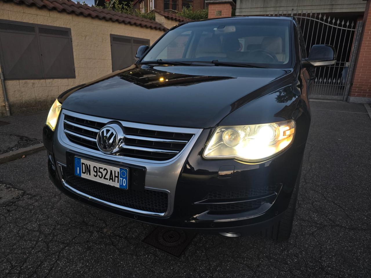 Volkswagen Touareg 2.5 R5 TDI DPF tiptronic Exclusive