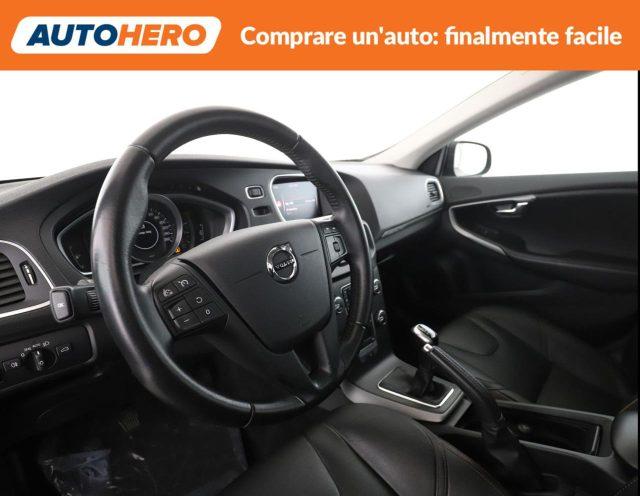 VOLVO V40 Cross Country D2