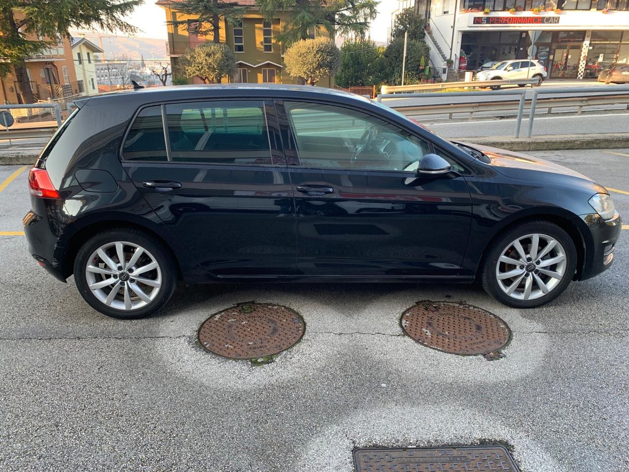 Volkswagen Golf 2.0 TDI 5p. 4MOTION Highline BlueMotion Technology