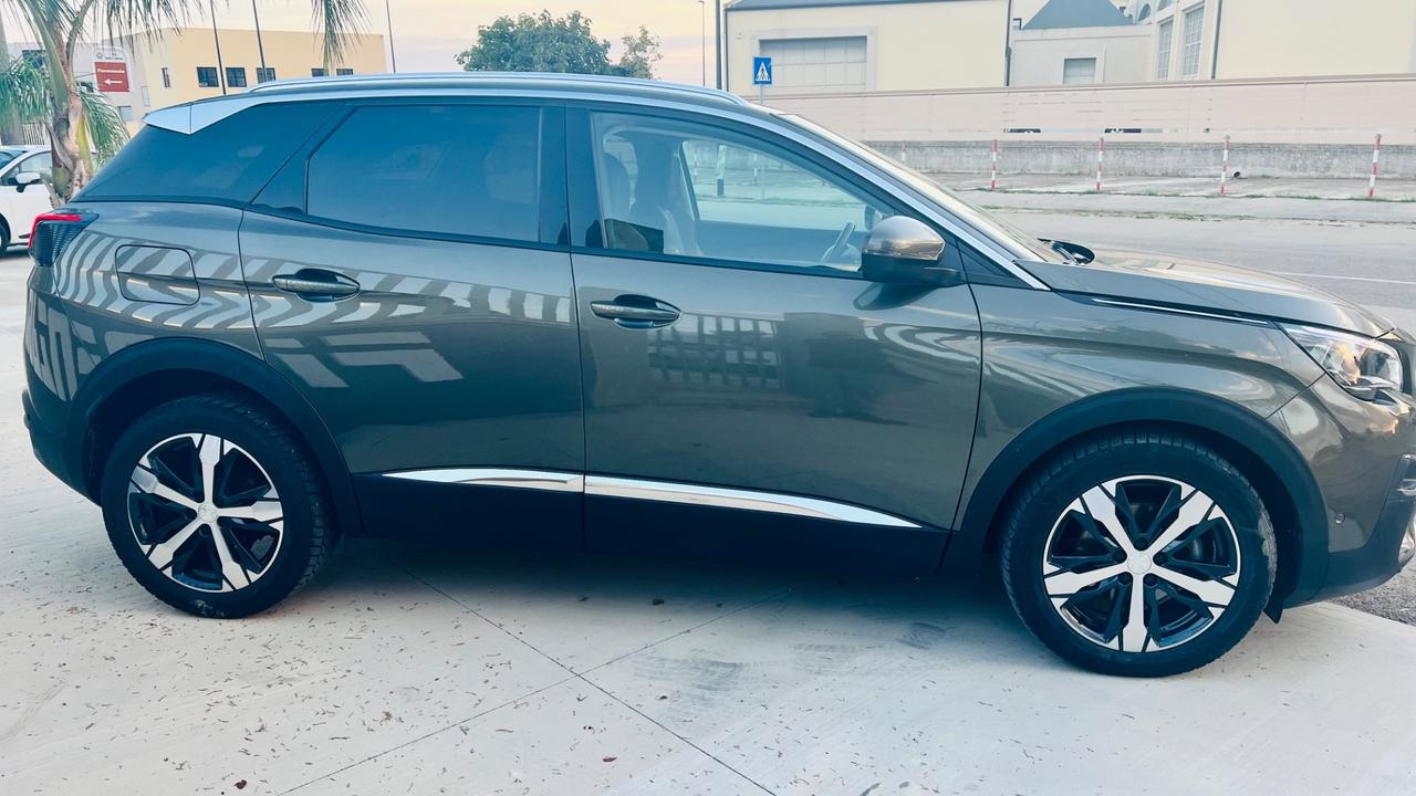 Peugeot 3008 BlueHDi 130 S&S Allure