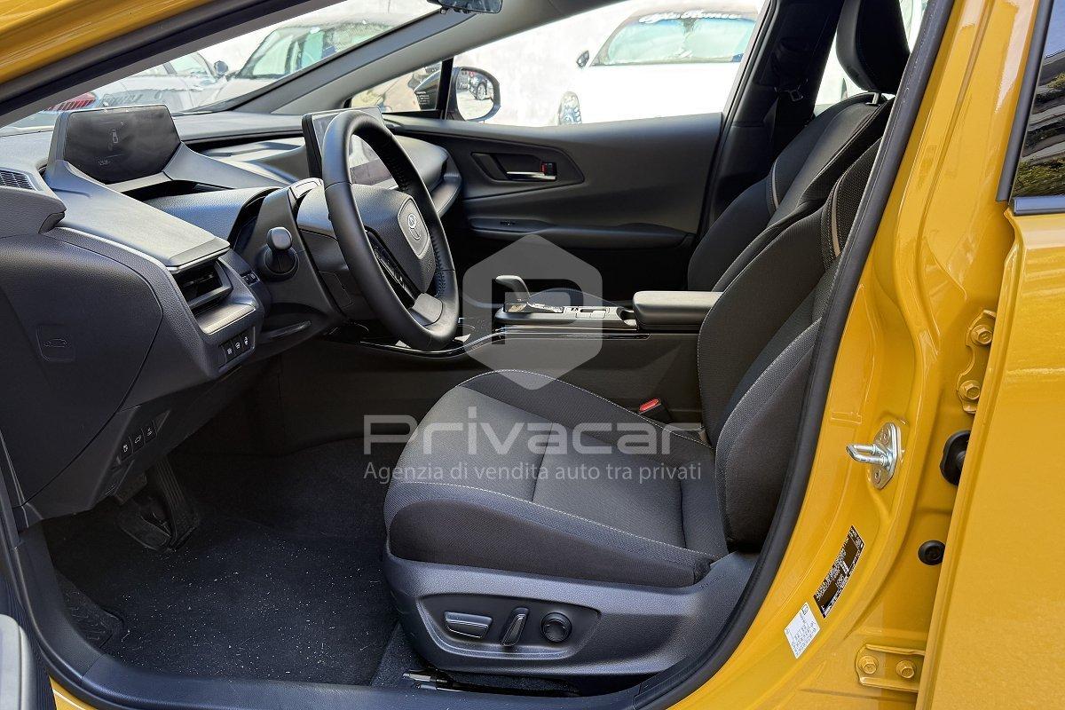 TOYOTA Prius 2.0 Plug-in Hybrid Lounge