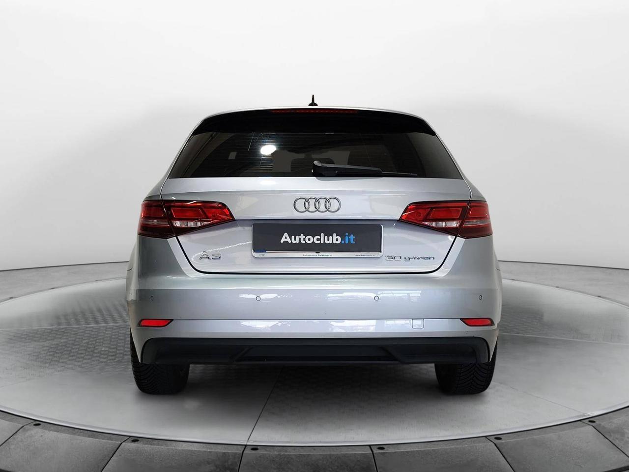 Audi A3 Sportback 30 1.5 g-tron Business 131cv