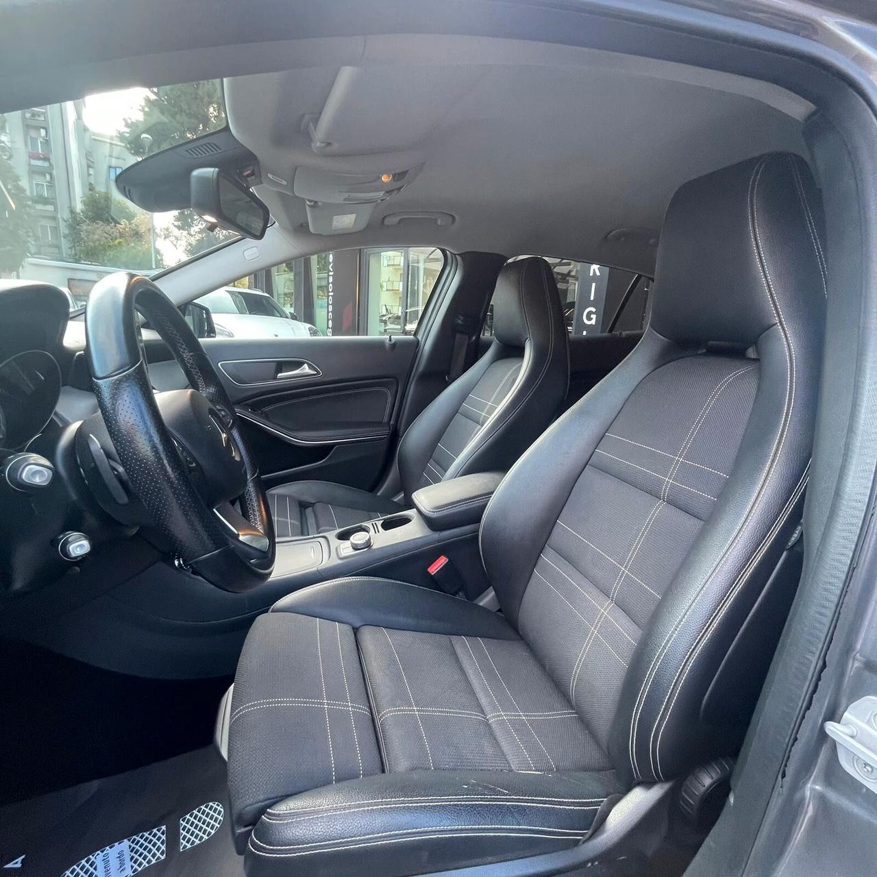 Mercedes-benz GLA 200 d Premium