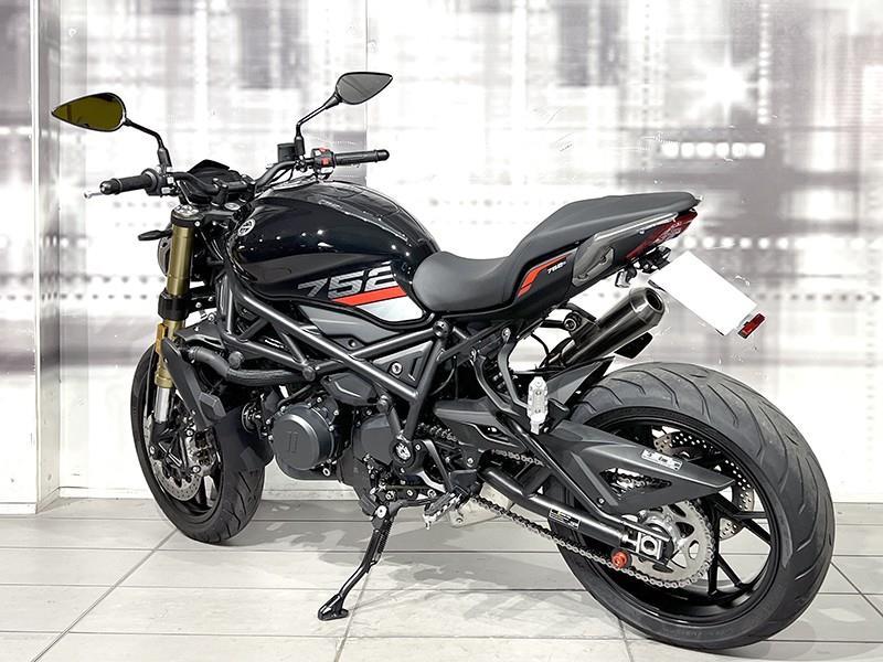 Benelli 752 S
