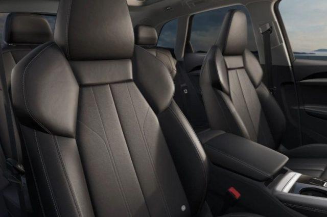 AUDI Q5 TDI mHEV+ S tronic quattro S line N1 Autocarro