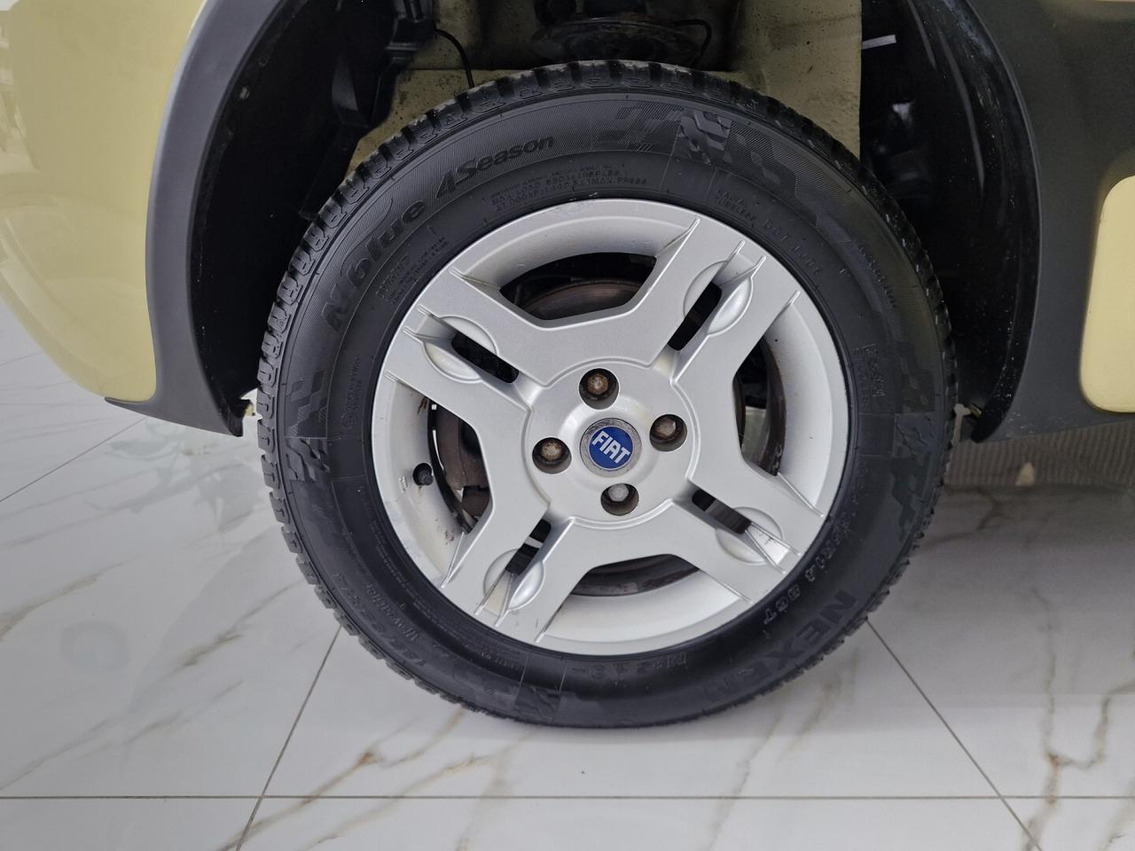 FIAT PANDA 1.3 MULTIJET 16v 4X4 Climbing 160000km