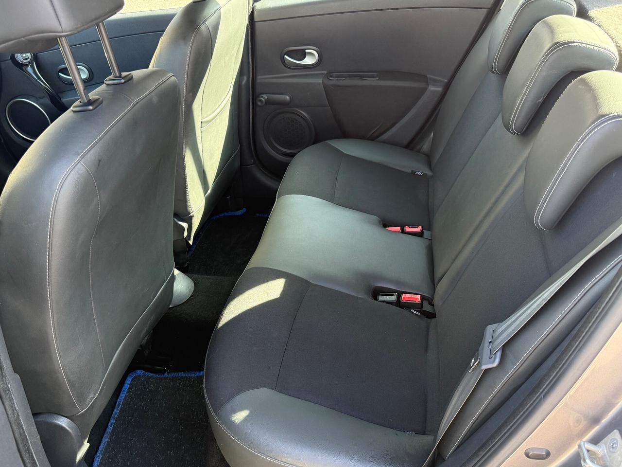 Renault Clio 1.2 16V 5 porte Live!