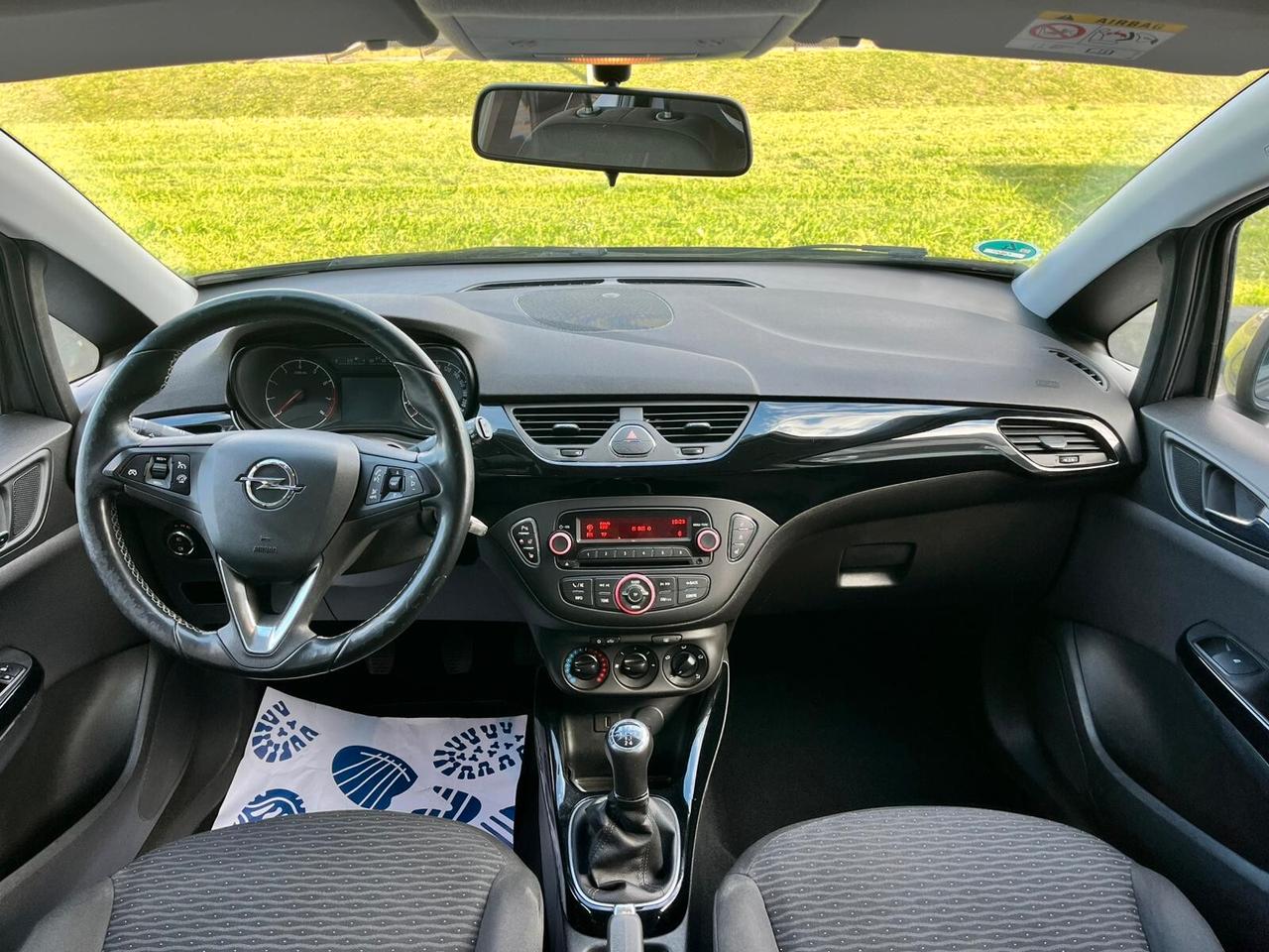 Opel Corsa 1.2 5 porte