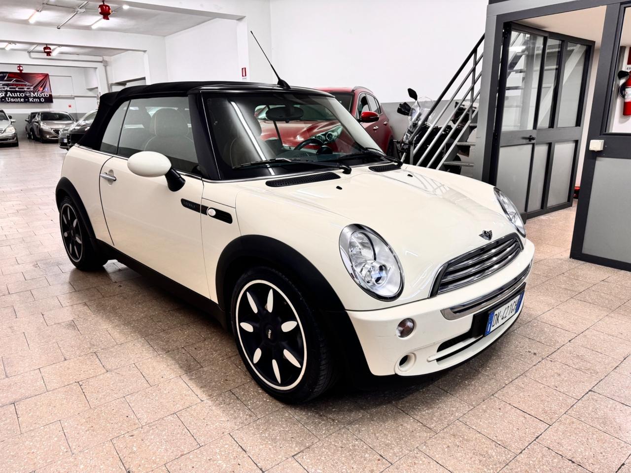 Mini Cooper 1.6 116 Cv Sidewalk Cabrio 75.000 KM