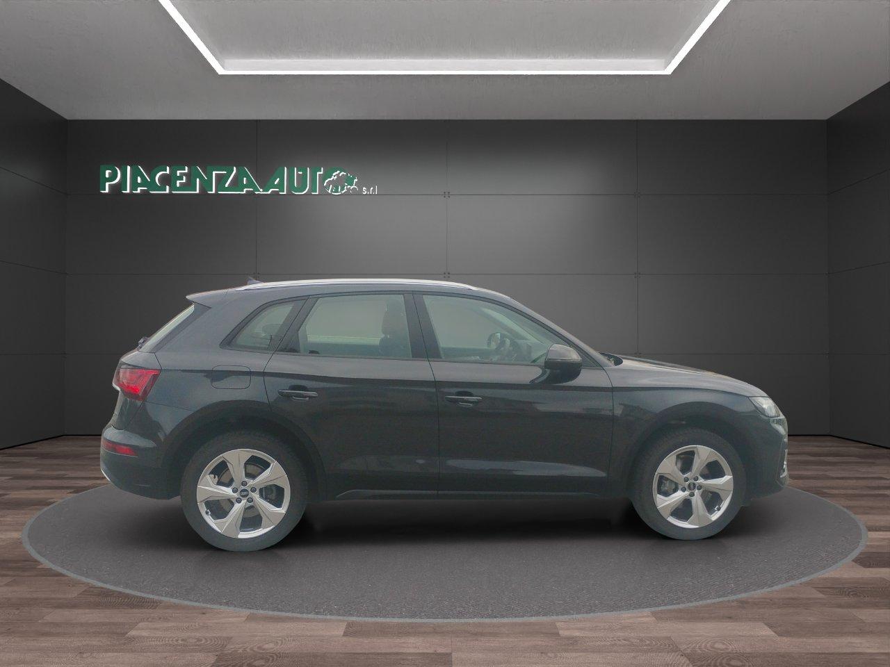 Audi Q5 40 2.0 tdi mhev 12V.quattro s-tronic.CERCHI 20