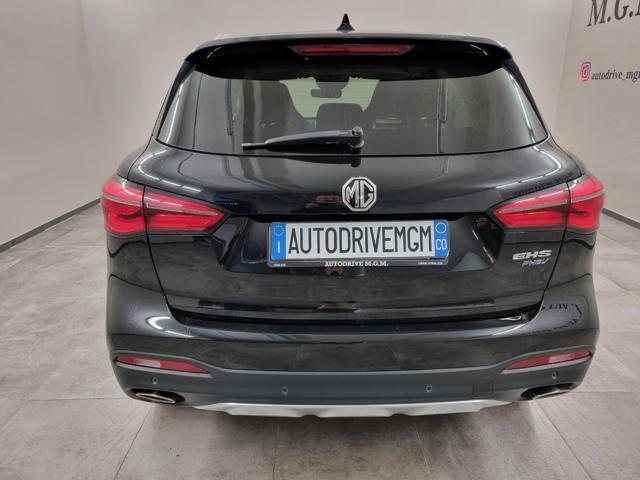 MG EHS Plug-in Hybrid Luxury PHEV