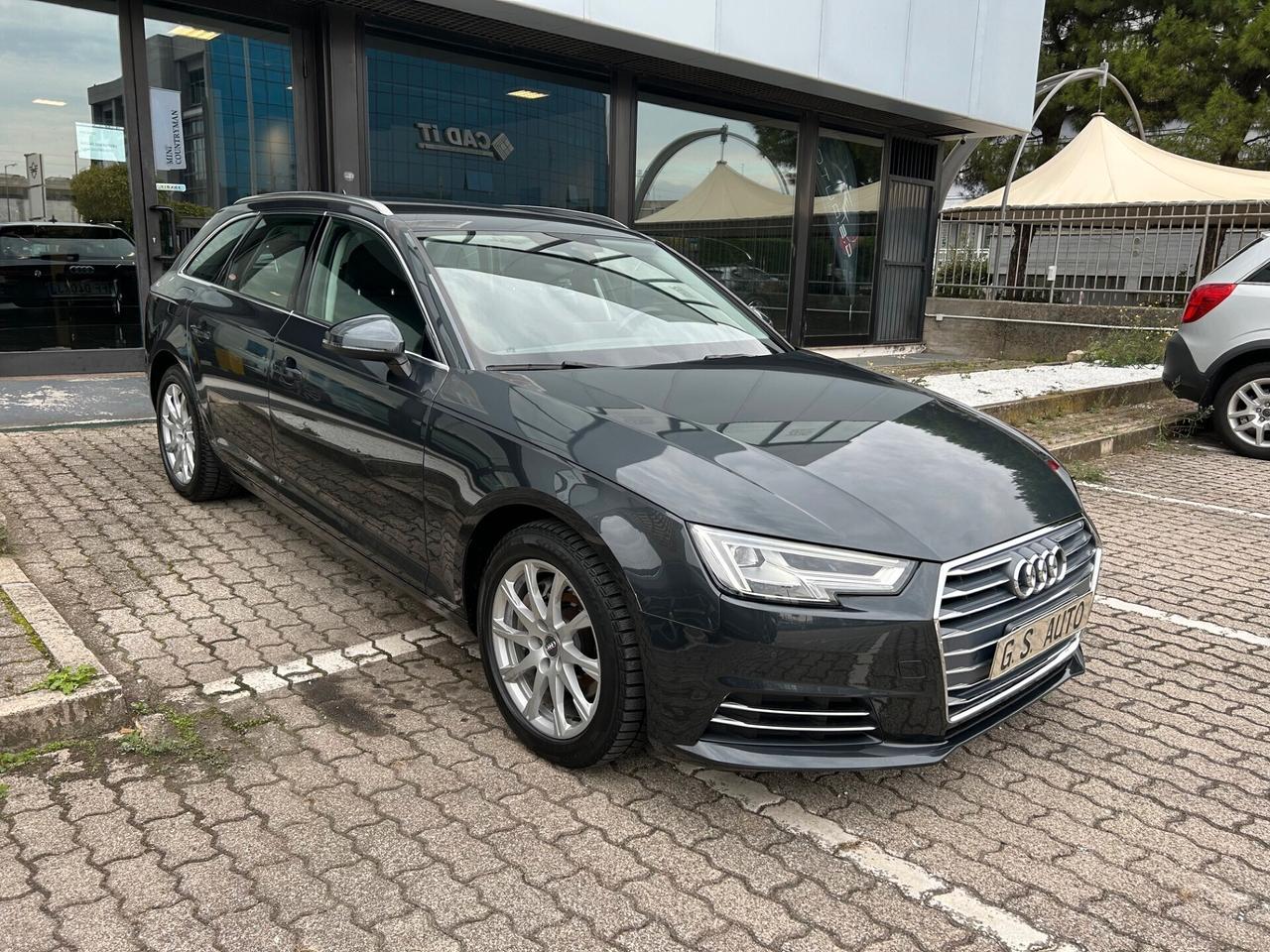 Audi A4 Avant 40 2.0 tdi 190cv s-tronic