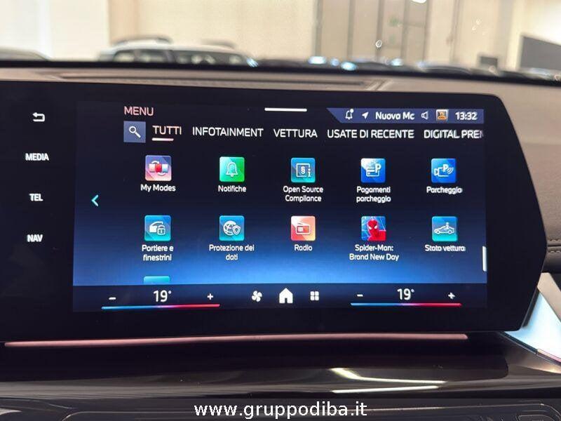 BMW X1 U11 sdrive18d X-Line auto