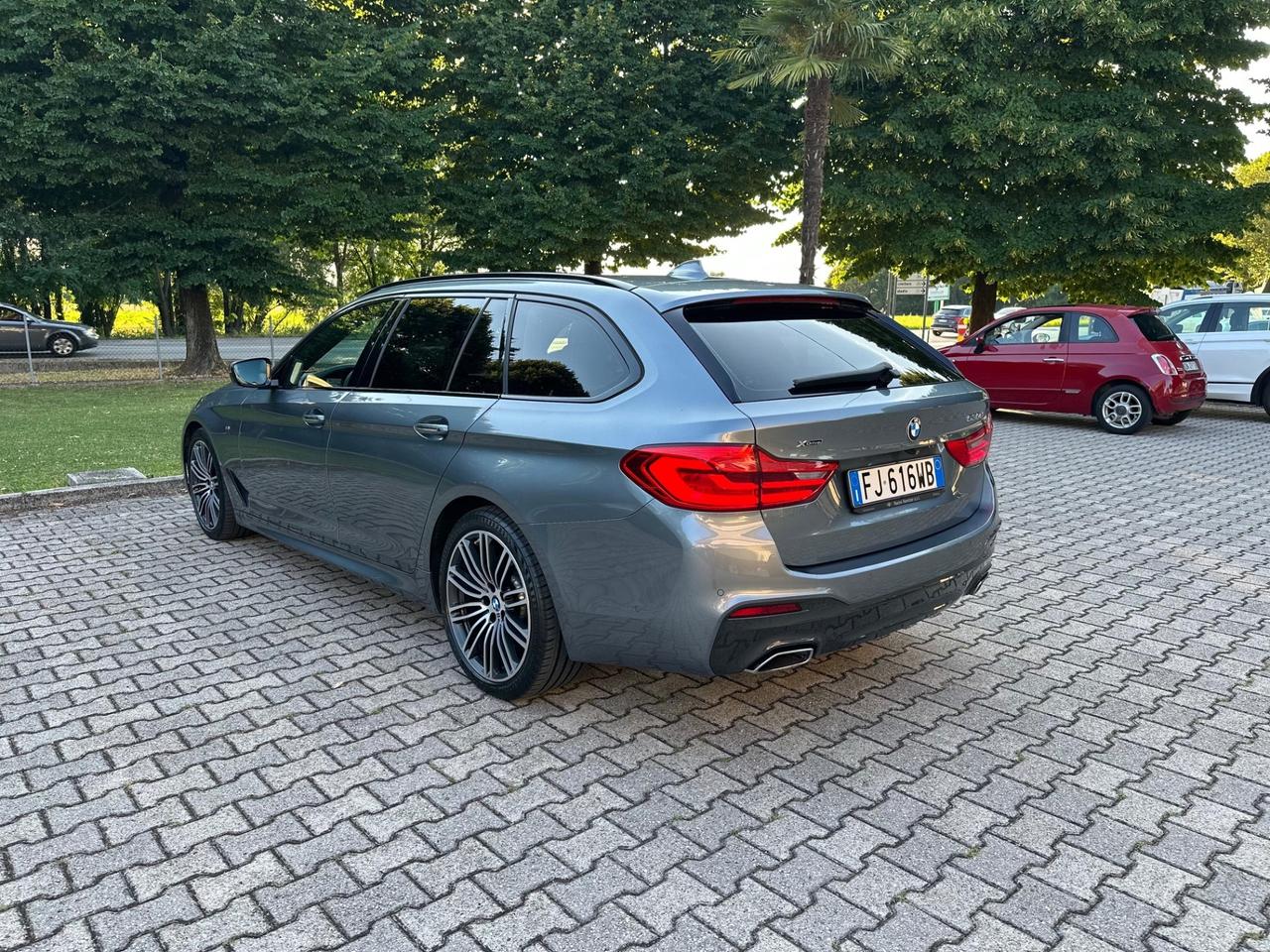 Bmw 530 530d xDrive Touring Msport