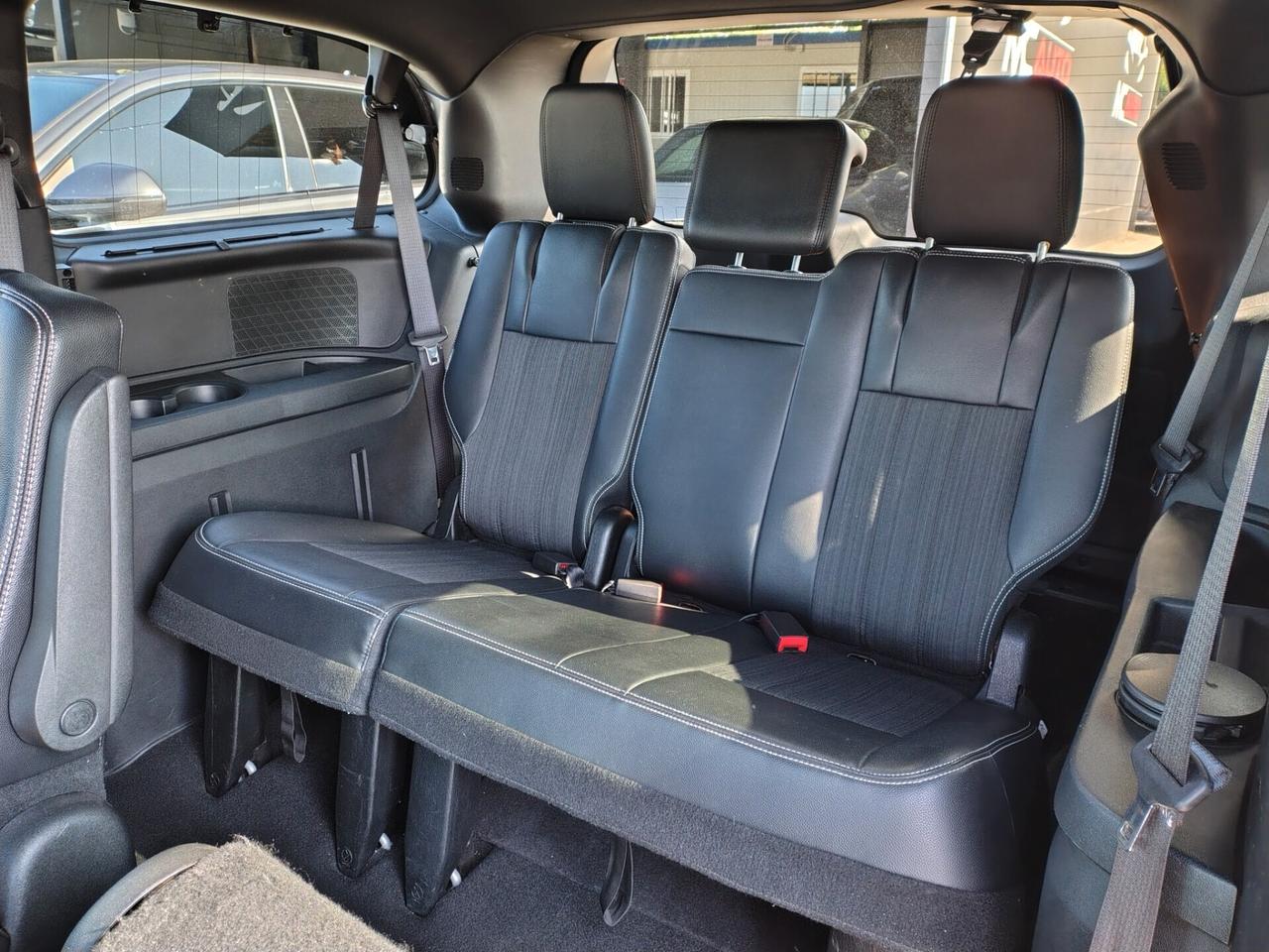 Lancia Voyager 2.8 Turbodiesel Platinum 177 CV