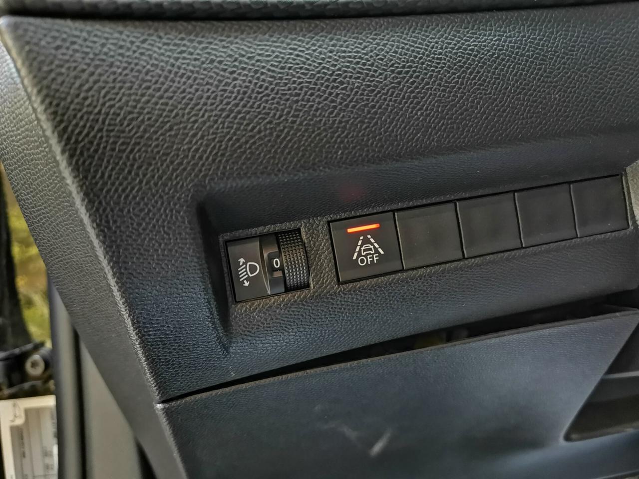 Peugeot 2008 diesel 130 S&S EAT8 Allure 2023