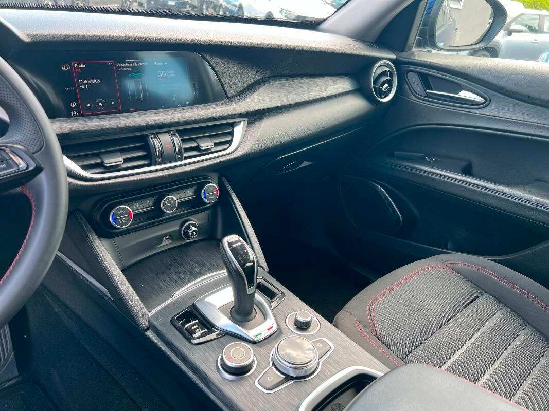 Alfa Romeo Stelvio 2.2 t Rosso Edizione rwd 160cv auto