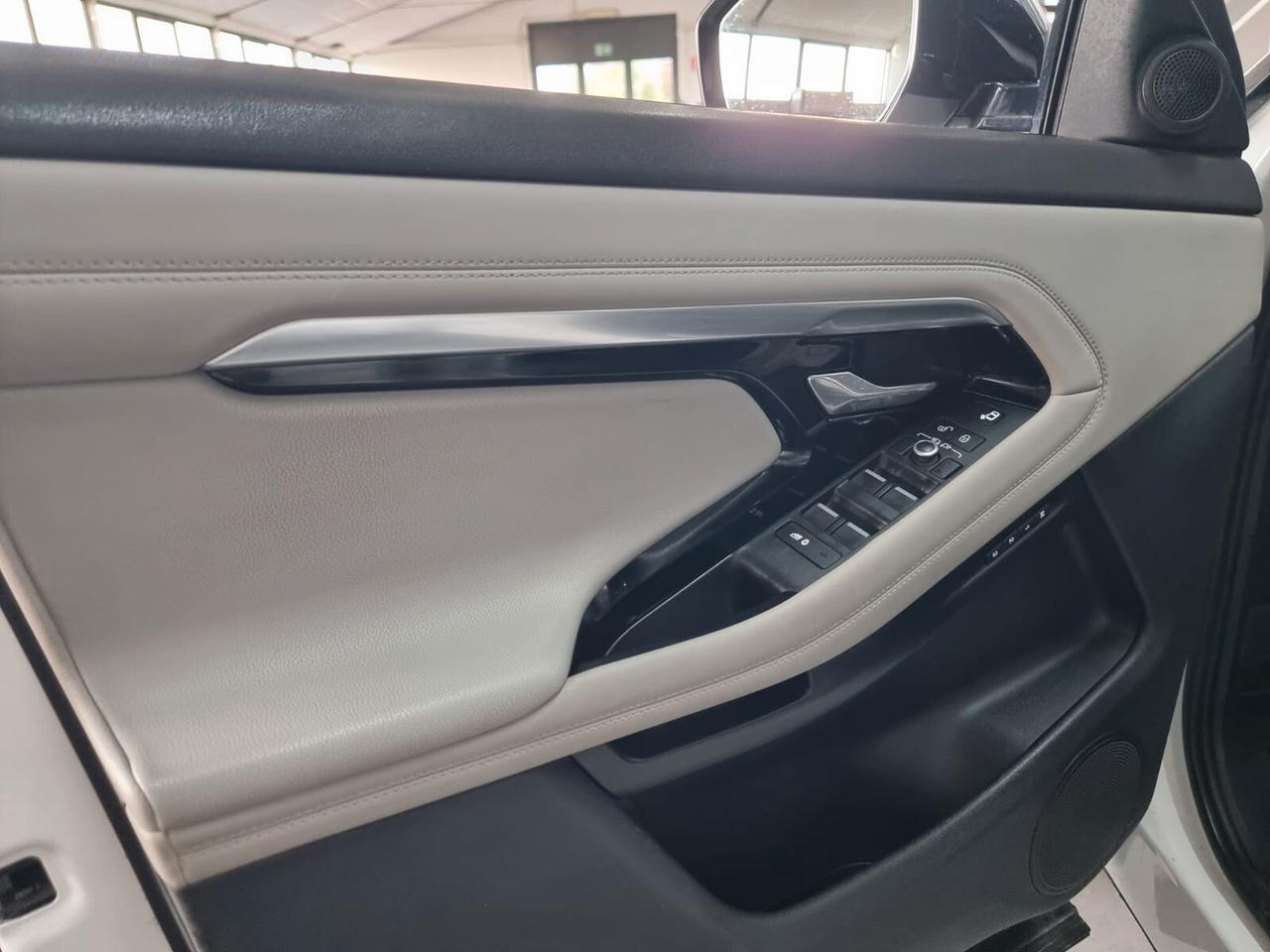 Range Rover Evoque 2.0d i4 mhev R-Dynamic SE awd 180cv auto