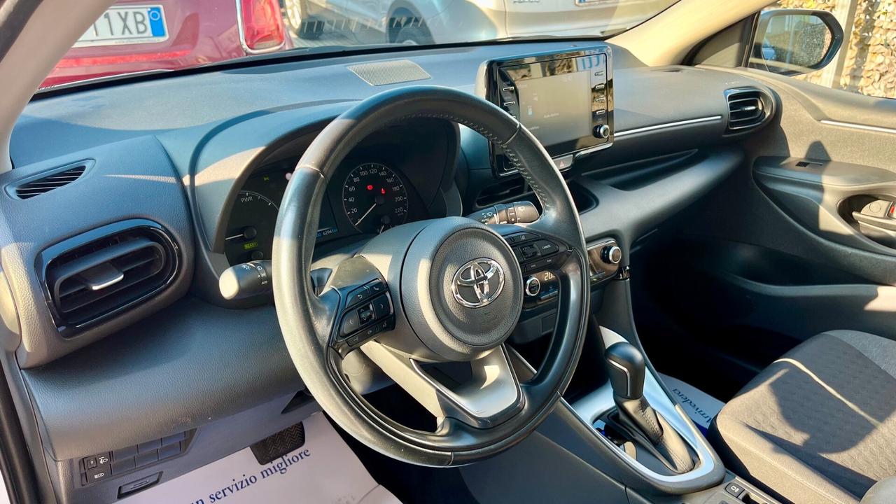 Toyota Yaris 1.5h Active " NON VINCOLI / TAGLIANDI TOYOTA "