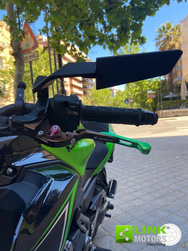 KAWASAKI Z 650 ABS