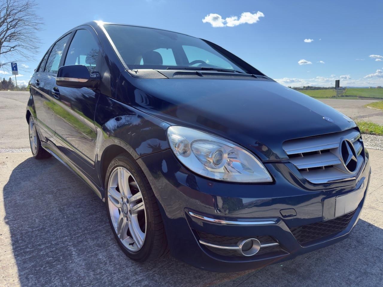 Mercedes-benz B 180 CDI BlueEFFICIENCY Premium