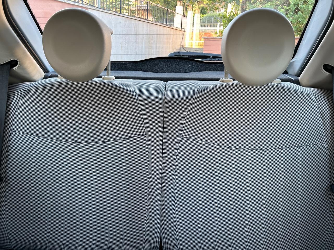 Fiat 500 1.2 Lounge ideale per neo patentati