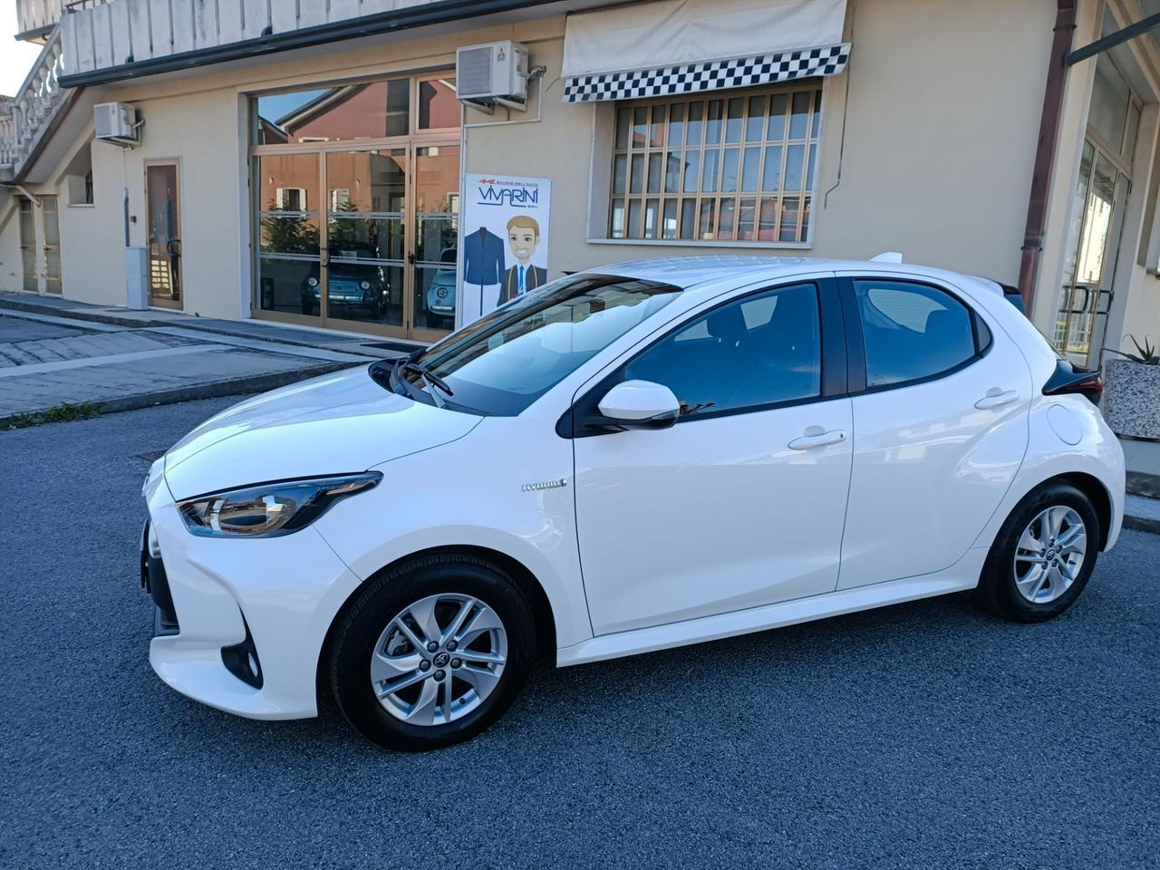 Toyota Yaris 1.5 Hybrid 5 porte Active